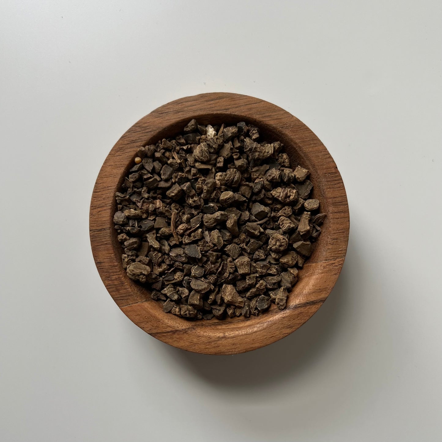 Valerian Root | 100% Organic | Dried Cut and Sifted | Valeriana Officinalis | Nervine